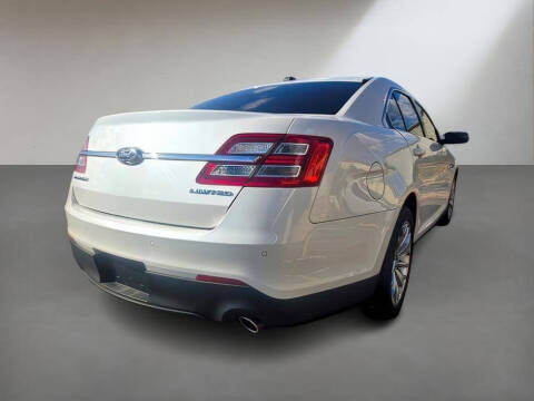 2014 Ford Taurus Limited