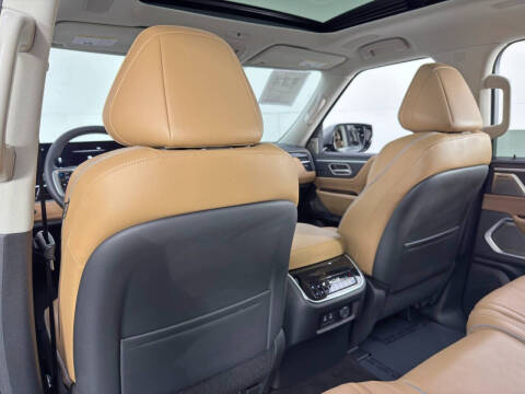 2025 Infiniti QX80 Sensory