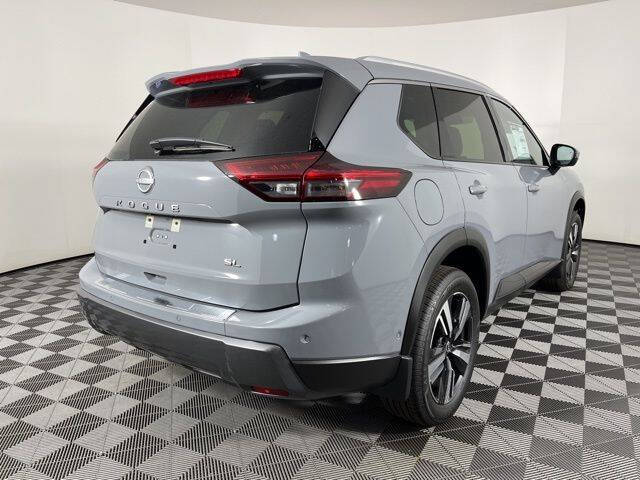 2025 Nissan Rogue SL