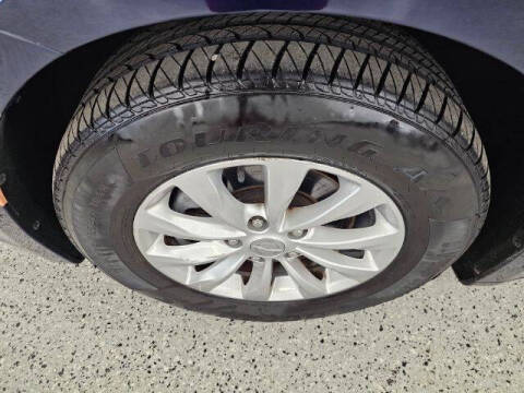 2017 Chrysler Pacifica Touring-L