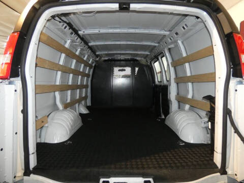 2023 Chevrolet Express 2500