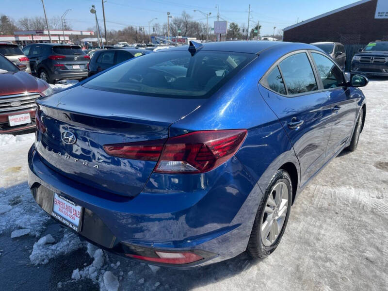 2019 Hyundai Elantra
