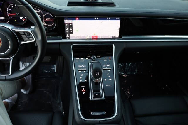2019 Porsche Panamera