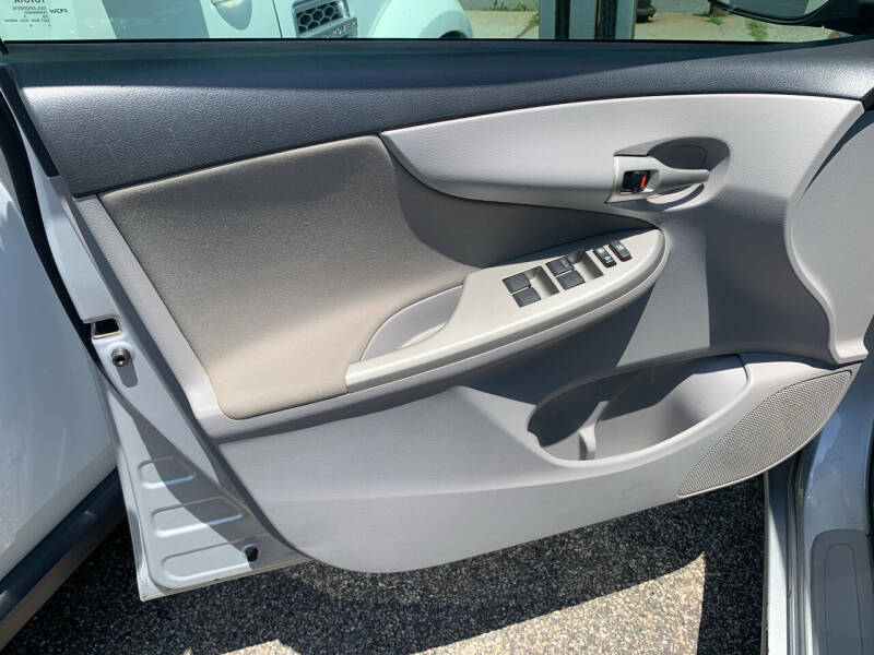 2013 Toyota Corolla LE Special Edition