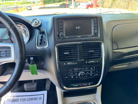 2012 Dodge Grand Caravan Crew