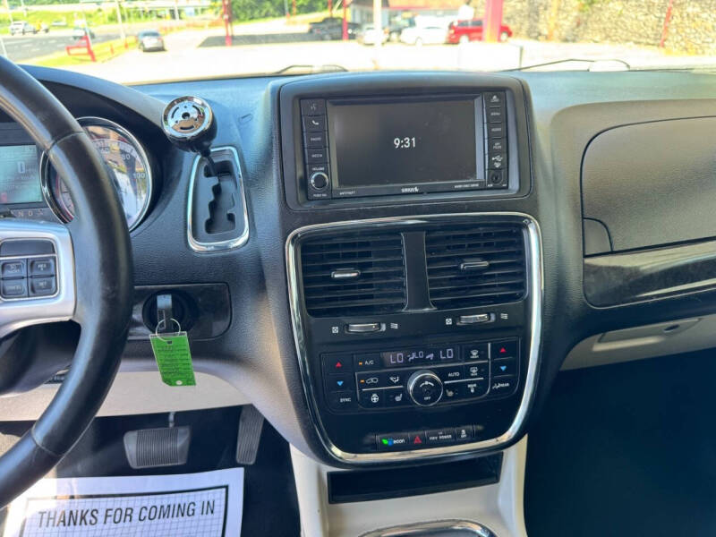 2012 Dodge Grand Caravan Crew