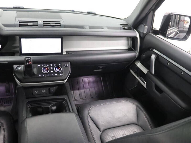 2022 Land Rover Defender 110 X-Dynamic HSE