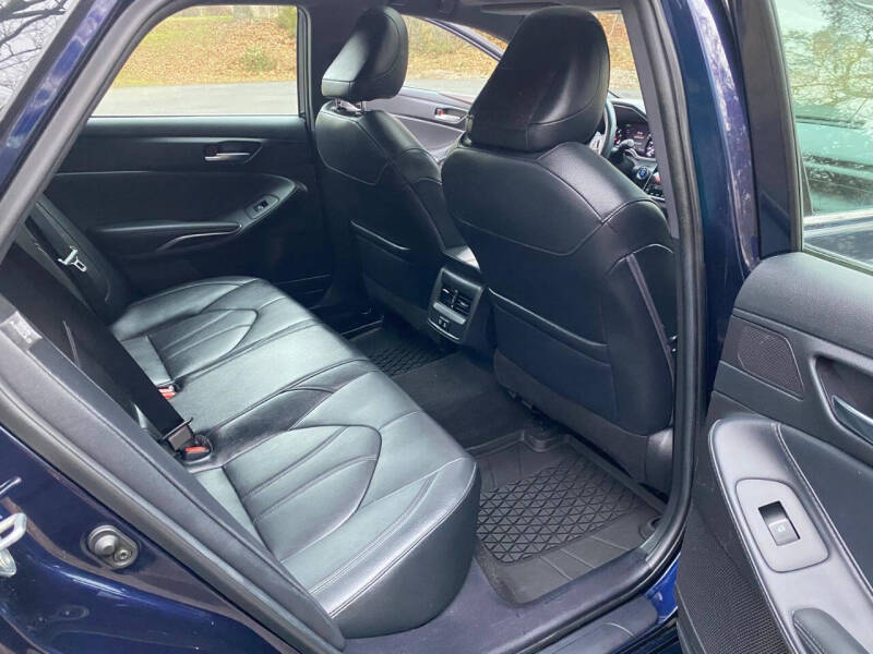 2021 Toyota Avalon XLE