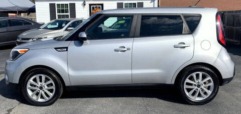 2018 Kia Soul +