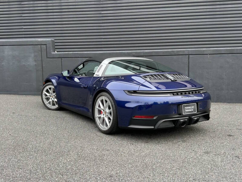 2025 Porsche 911 Targa 4 GTS