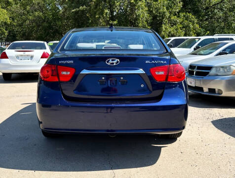 2010 Hyundai Elantra Blue