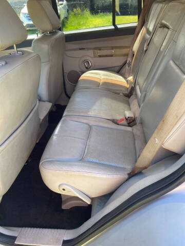 2006 Jeep Commander Limited