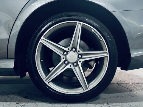 2017 Mercedes-Benz E-Class E 300 4MATIC