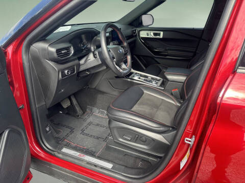 2023 Ford Explorer ST-Line