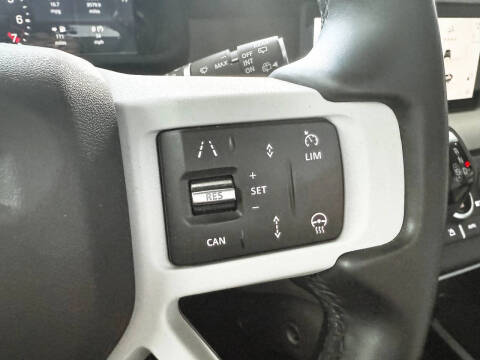 2023 Land Rover Defender 110 SE