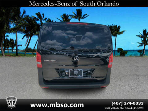 2023 Mercedes-Benz Metris Passenger
