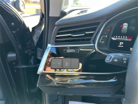 2023 Audi Q7 quattro Premium Plus 55 TFSI