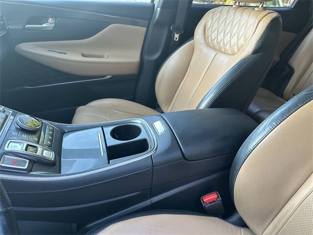 2022 Hyundai Santa Fe Calligraphy