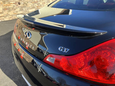 2011 Infiniti G37 Coupe IPL