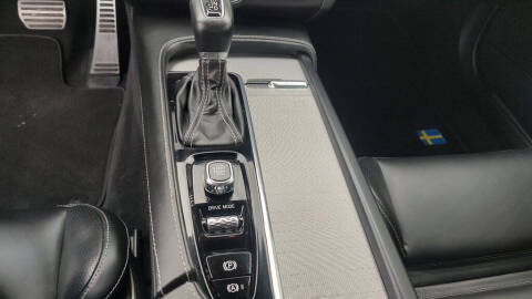 2020 Volvo S90 T6 R-Design