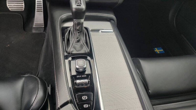 2020 Volvo S90 T6 R-Design