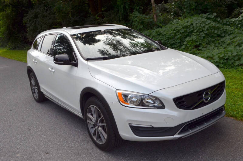 2018 Volvo V60 Cross Country T5 Premier