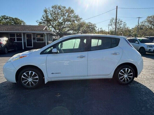 2015 Nissan LEAF S