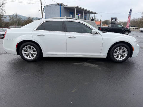 2016 Chrysler 300 Limited