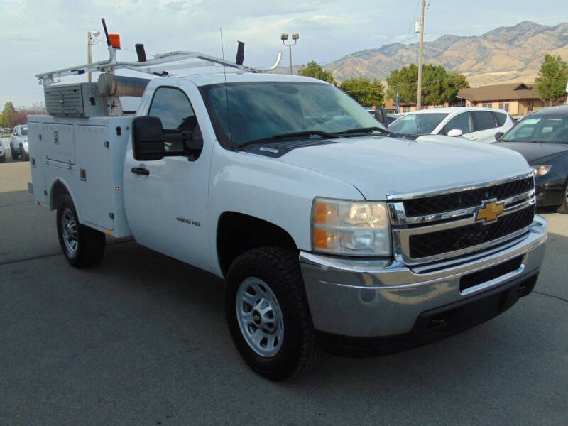 2013 Chevrolet Silverado 3500HD CC