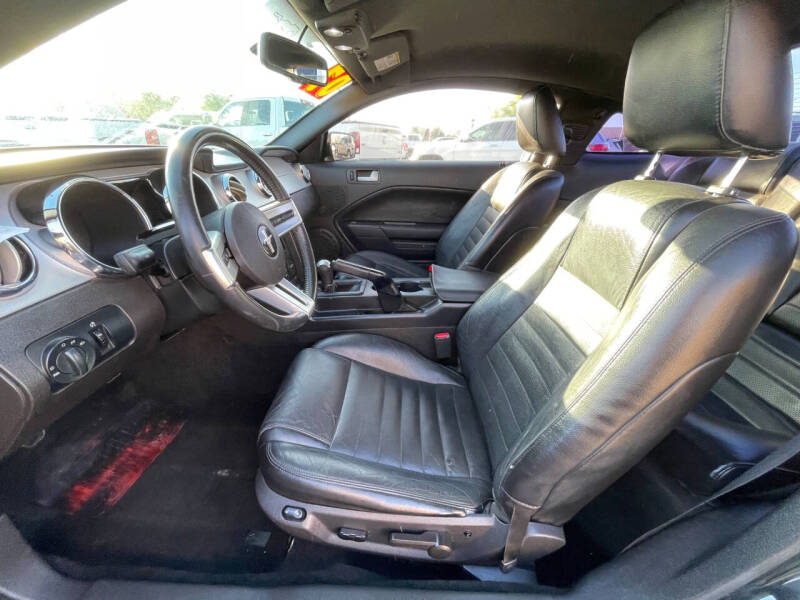 2007 Ford Mustang GT Deluxe