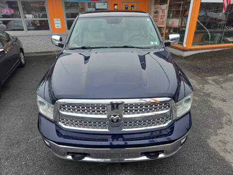 2015 RAM 1500 Laramie