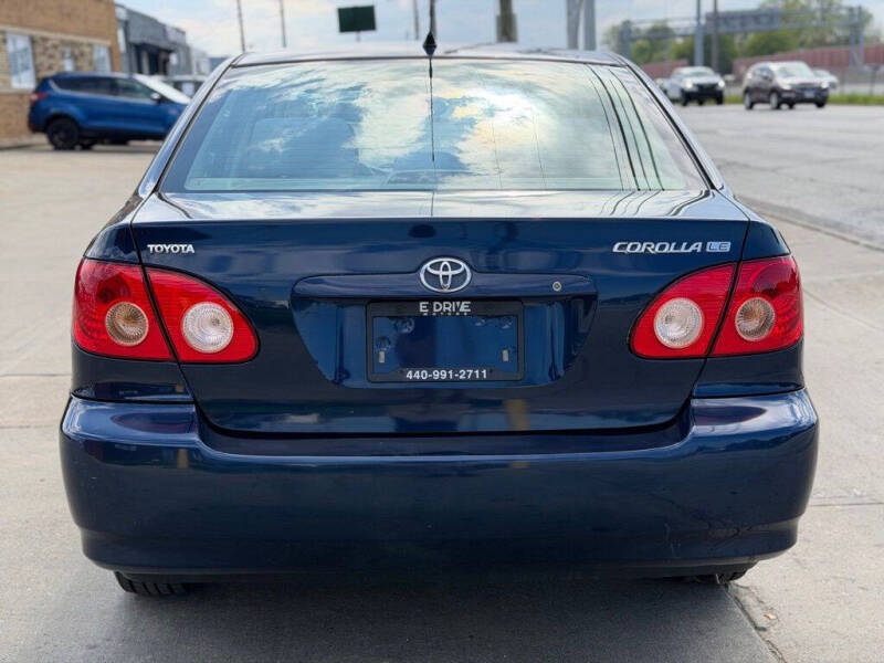 2005 Toyota Corolla LE
