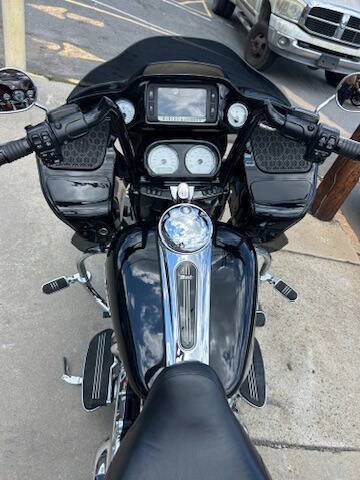 2017 Harley-Davidson Road Glide Special FLTRXS