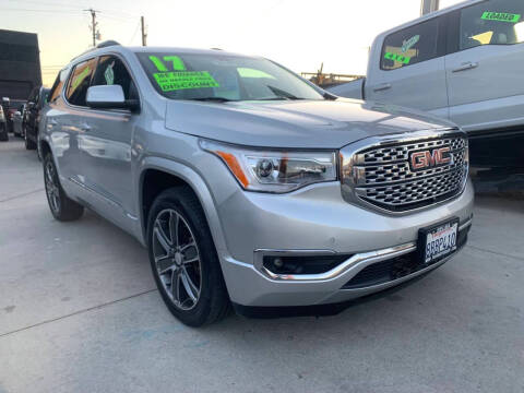 2017 GMC Acadia Denali