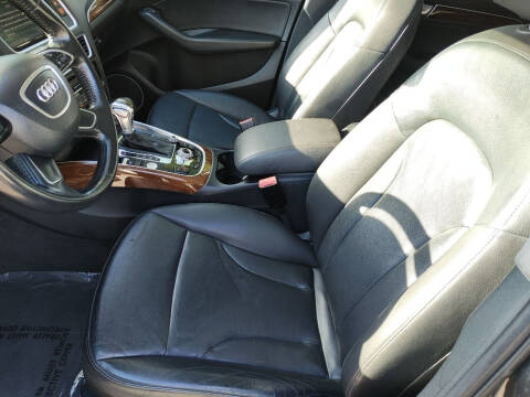 2017 Audi Q5 2.0T quattro Premium Plus