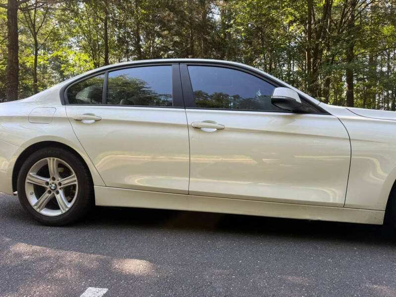 2013 BMW 3 Series 320i