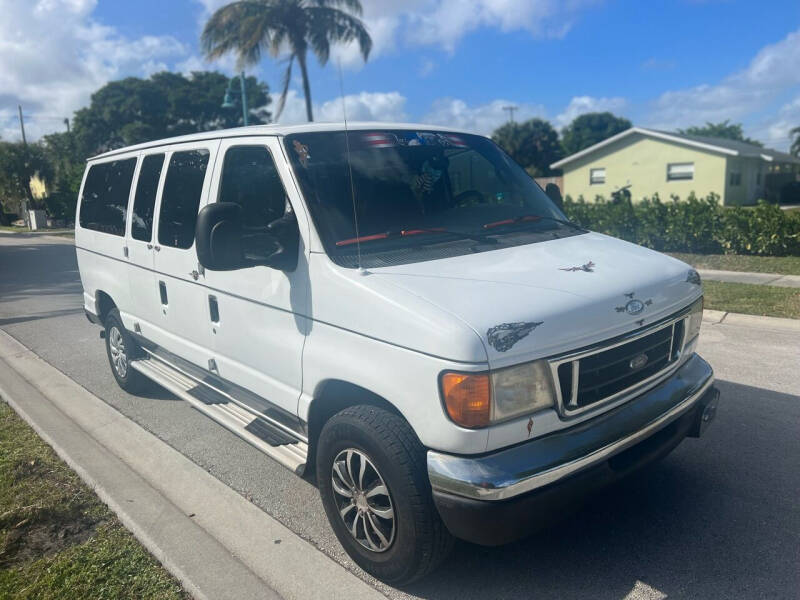 2003 Ford E-Series for sale at L G AUTO SALES in Boynton Beach FL