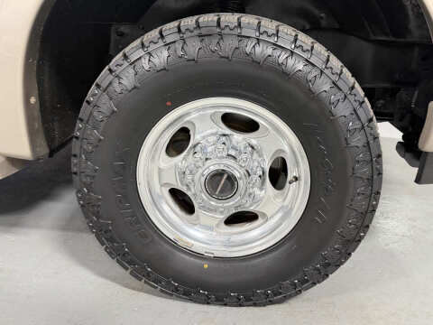 2004 Ford Excursion Eddie Bauer