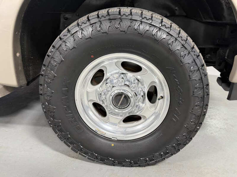 2004 Ford Excursion Eddie Bauer
