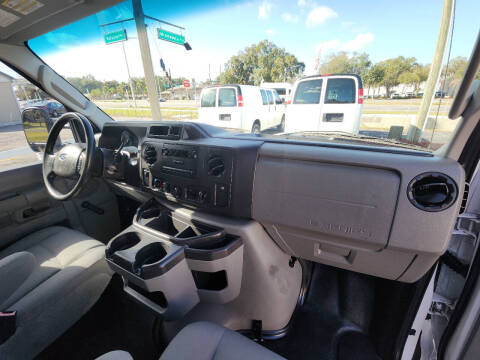 2015 Ford E-Series E-350 SD