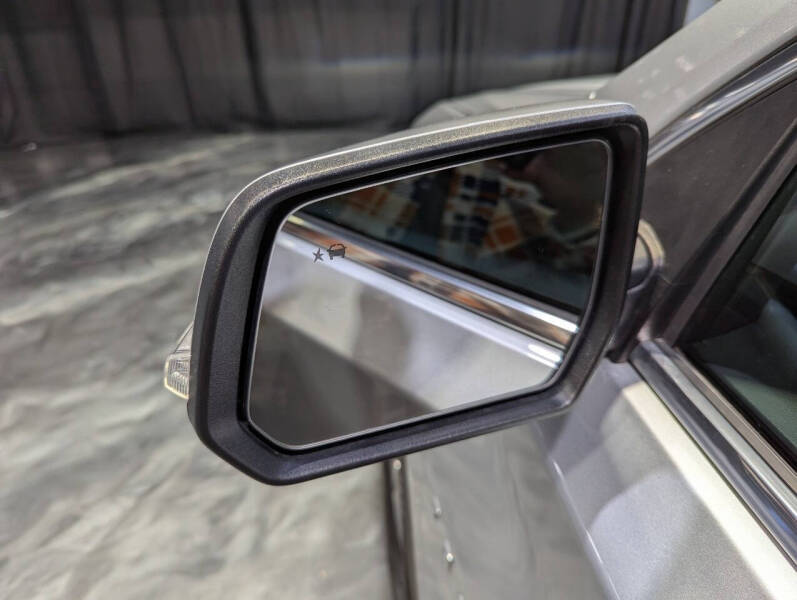 2022 Chevrolet Traverse LT