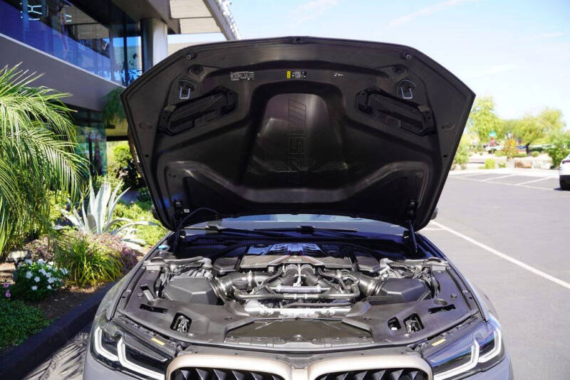 2022 BMW M5 CS