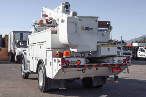 2016 Freightliner M2 106