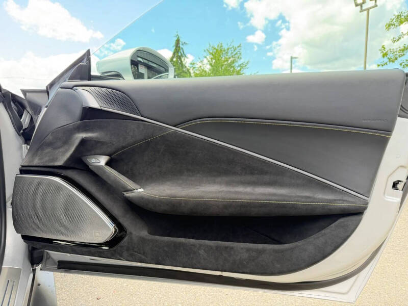 2021 Ferrari Roma