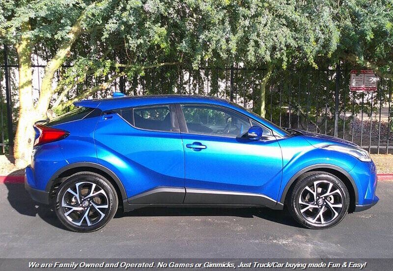 2020 Toyota C-HR XLE