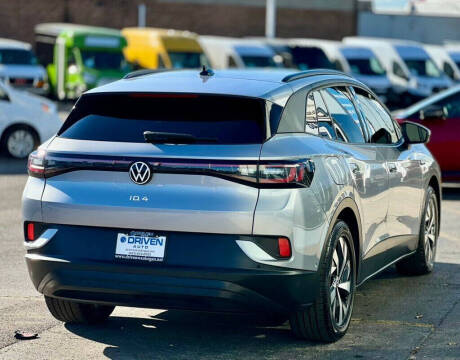 2023 Volkswagen ID.4 Pro