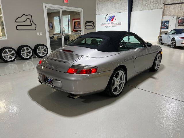 2002 Porsche 911 Carrera 4