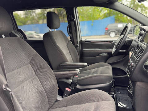 2018 Dodge Grand Caravan SE