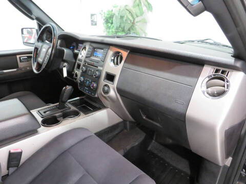 2016 Ford Expedition EL XLT