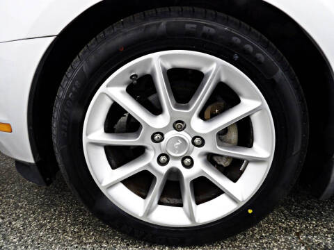 2010 Ford Mustang V6 Premium